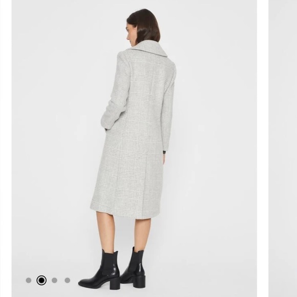Club Monaco Daylina Coat Navy - Picture 3 of 12